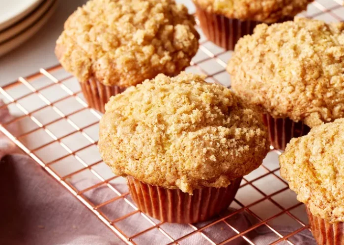 Banana Crumb Muffins Recipe
